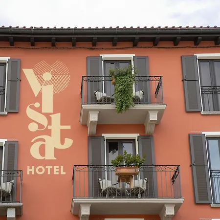 Vista Lakefront Boutique Hotel-2